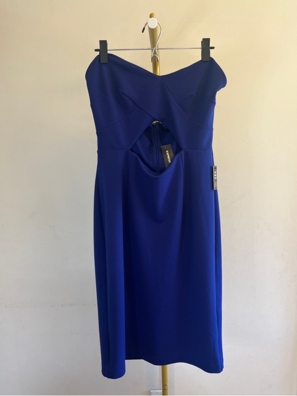 Express Strapless Sweetheart Midi Dress in Cobalt Blue